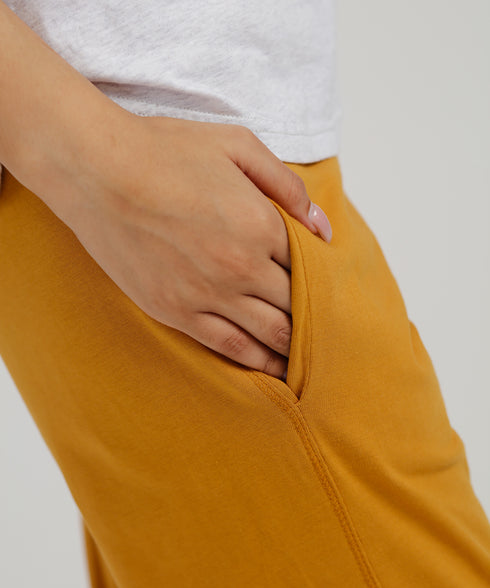 Women's Raw Hem Flare Pants